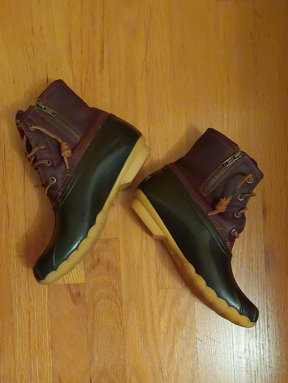 Bundle Ariat Heritage Lacer Boots & Waterproof Sperry & Hisea Rain Boots 8 - Picture 9 of 16
